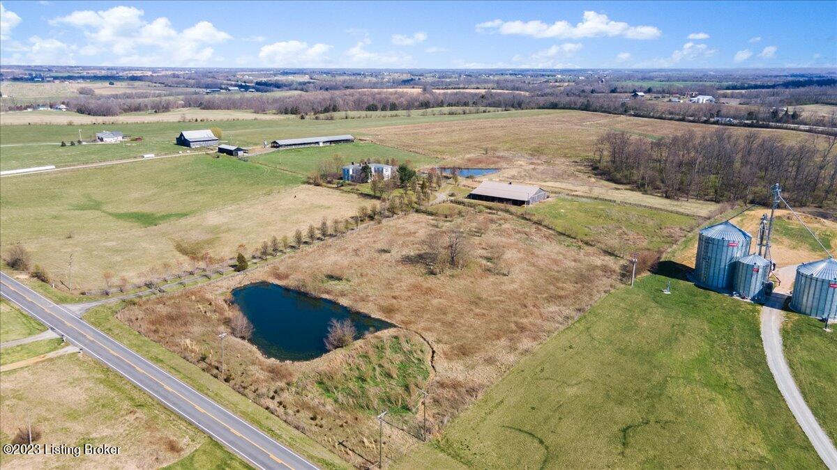 8345 Bloomfield Road Bloomfield, KY 40008 - Photo 5 of 42 59-8345 Bloomfield Rd-59