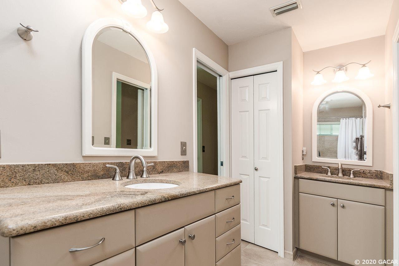 1011 Southwest 112 Street Gainesville, FL 32607 - Photo 18 of 30 Gallery Image 18
