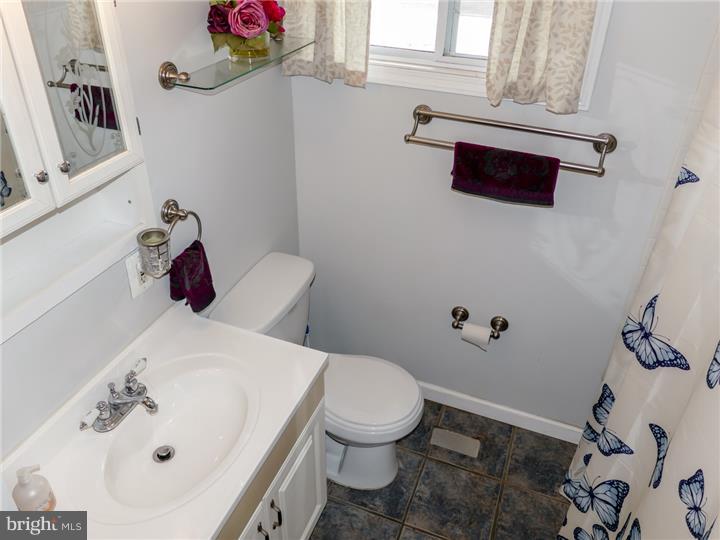 625 Chatham Road Fairless Hills, PA 19030 - Photo 17 of 19 Gallery Image 17