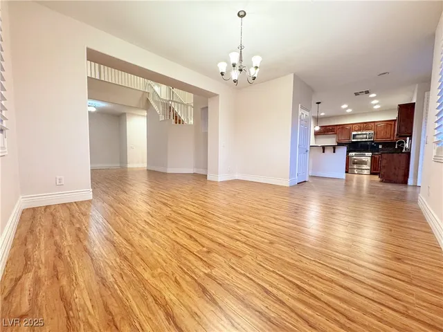 $2,995 | 117 Tall Ruff Drive, Las Vegas, NV 89148