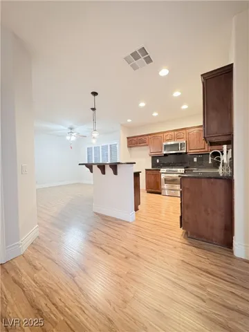 $2,995 | 117 Tall Ruff Drive, Las Vegas, NV 89148