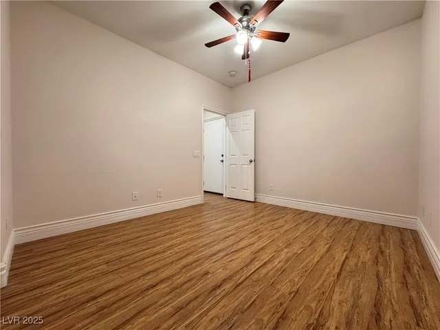 $2,995 | 117 Tall Ruff Drive, Las Vegas, NV 89148