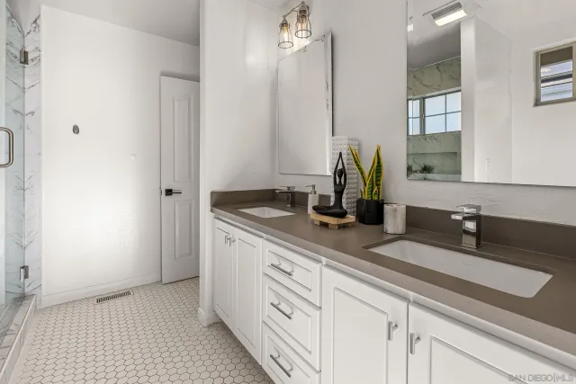 $2,799,000 | 15951 Avenida Calma, Rancho Santa Fe, CA 92091