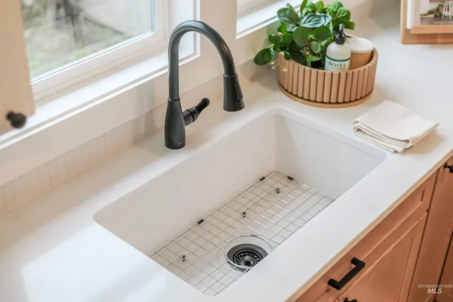 $379,900 | 1515 16th Avenue, Lewiston, ID 83501