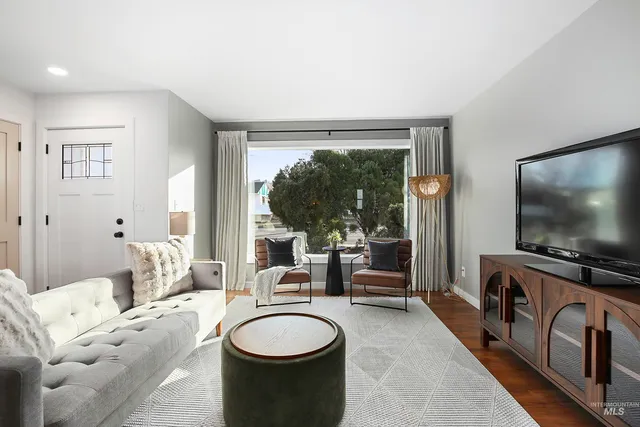 $379,900 | 1515 16th Avenue, Lewiston, ID 83501