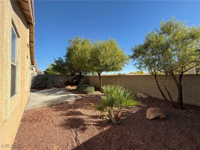 $2,046 | 340 Sweet Pea Arbor Street, Las Vegas, NV 89144