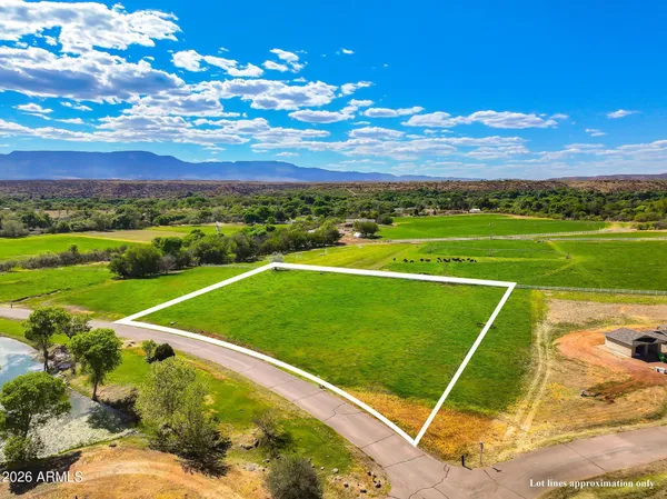 $340,000 | 220 South Bonito Ranch Loop, Unit 9, Cornville, AZ 86325