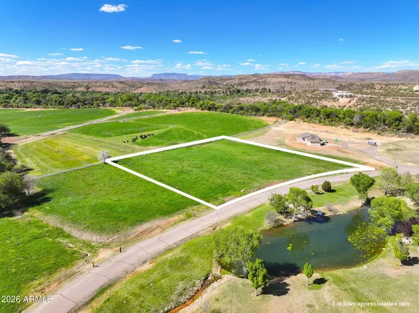 $340,000 | 220 South Bonito Ranch Loop, Unit 9, Cornville, AZ 86325