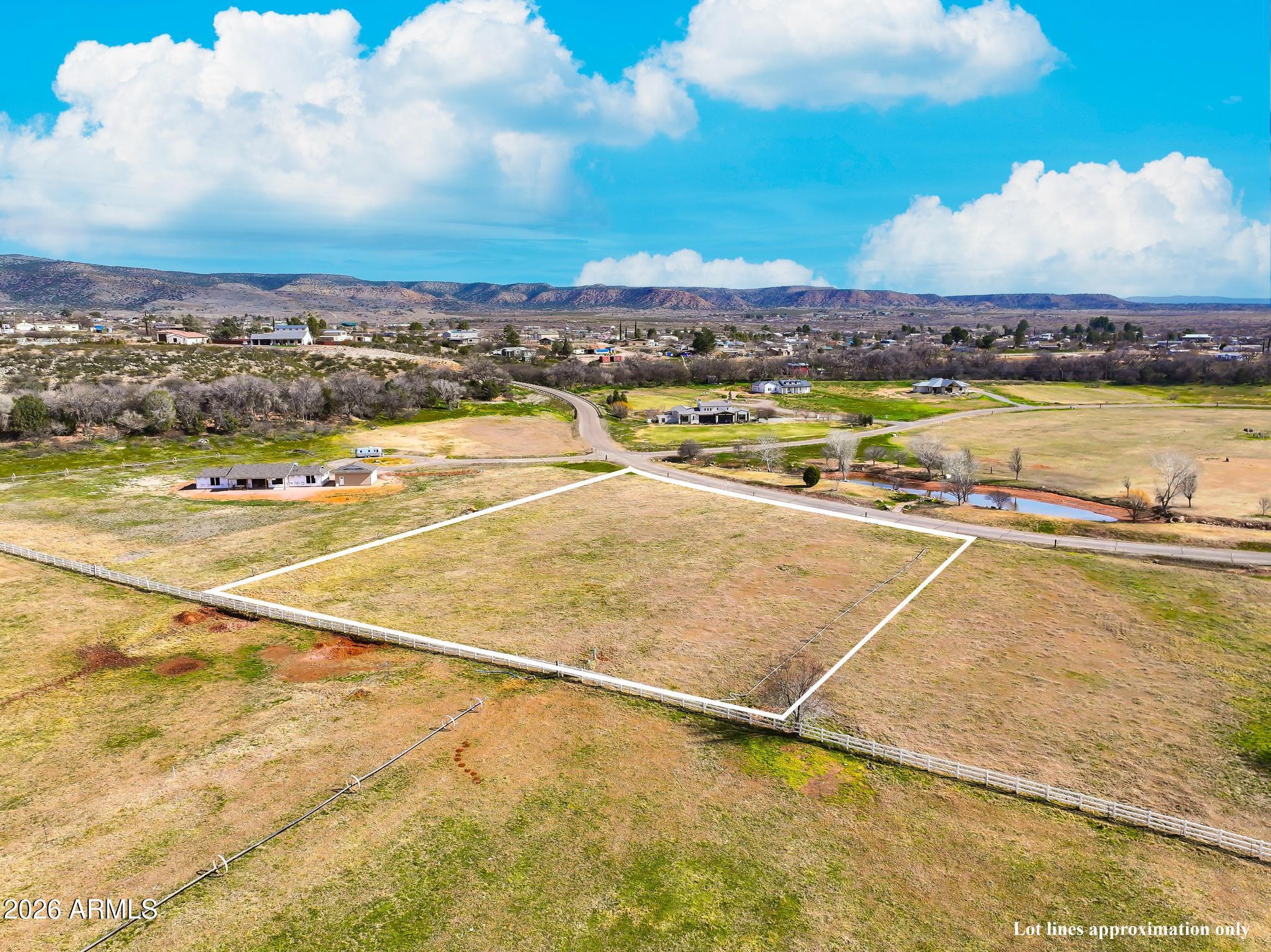 220 South Bonito Ranch Loop, Unit 9 Cornville, AZ 86325 - Photo 4 of 18 a view of a tennis court