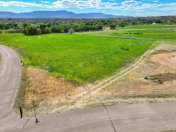 $340,000 | 220 South Bonito Ranch Loop, Unit 9, Cornville, AZ 86325