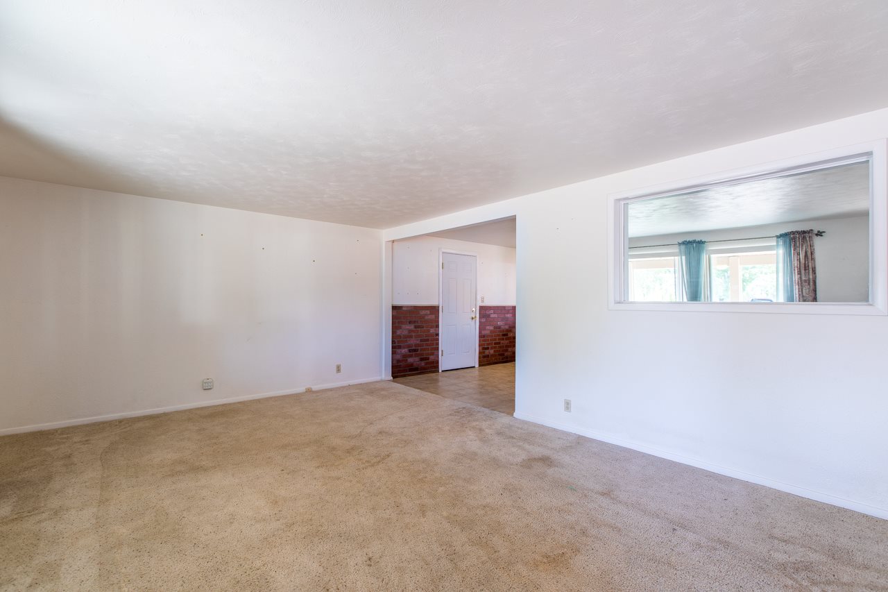 193 Thompson Road Grand Junction, CO 81503 - Photo 2 of 36 Gallery Image 2