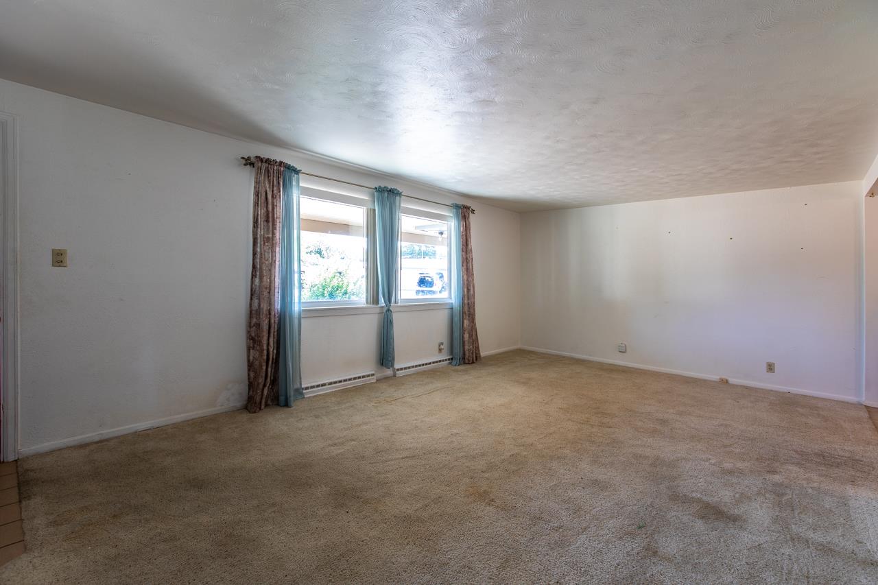 193 Thompson Road Grand Junction, CO 81503 - Photo 3 of 36 Gallery Image 3