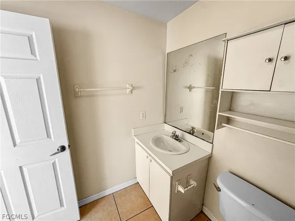 $1,195 | 1321 Southeast 8th Avenue, Unit 3, Cape Coral, FL 33990