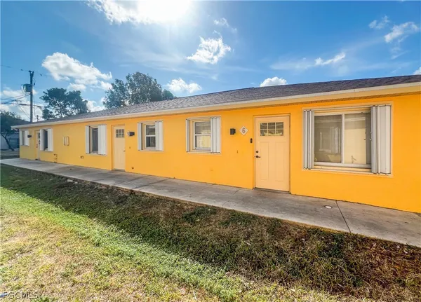 $1,195 | 1321 Southeast 8th Avenue, Unit 3, Cape Coral, FL 33990