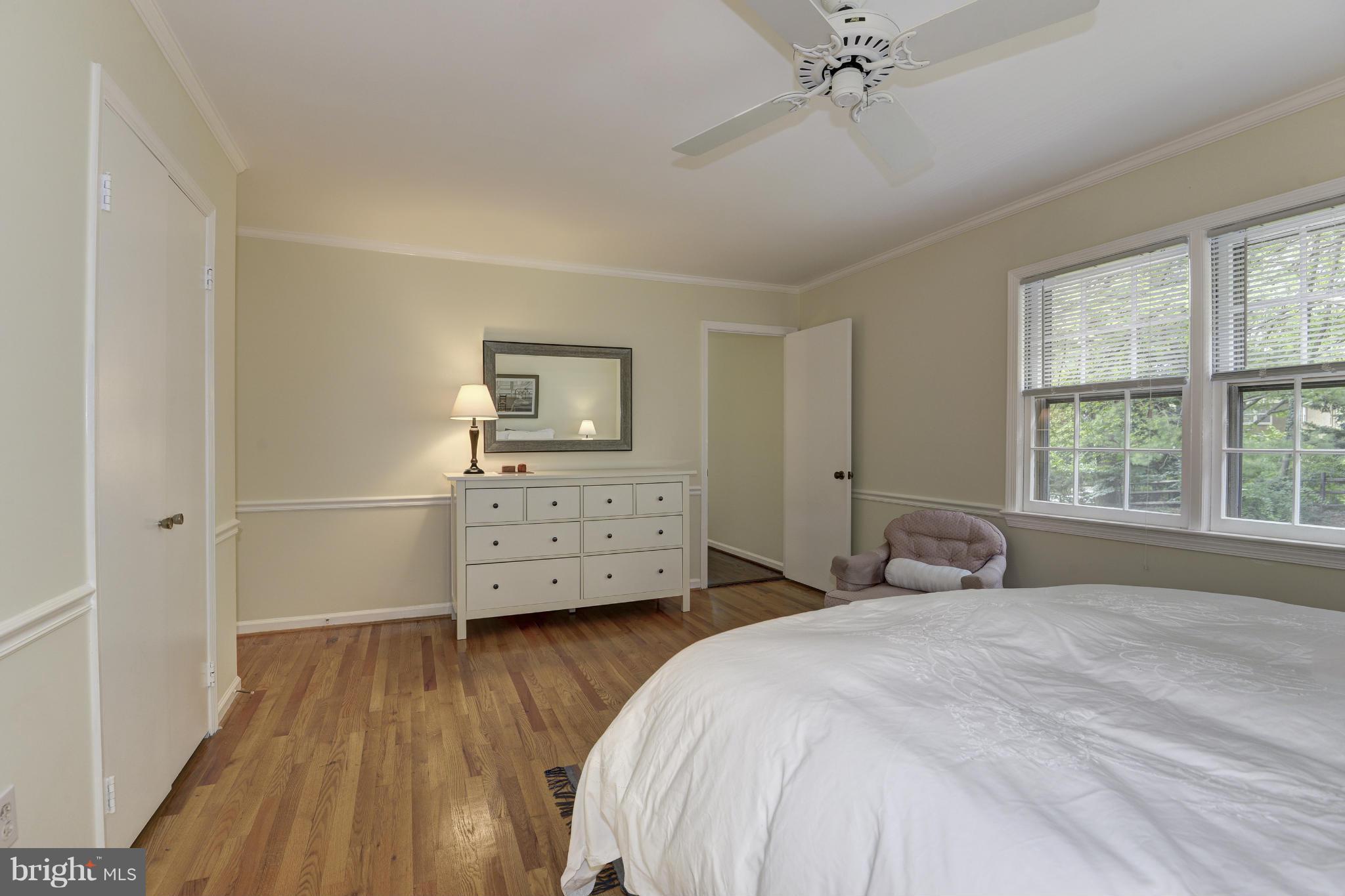 11809 Gregerscroft Road Potomac, MD 20854 - Photo 20 of 30 Bedroom (Master)