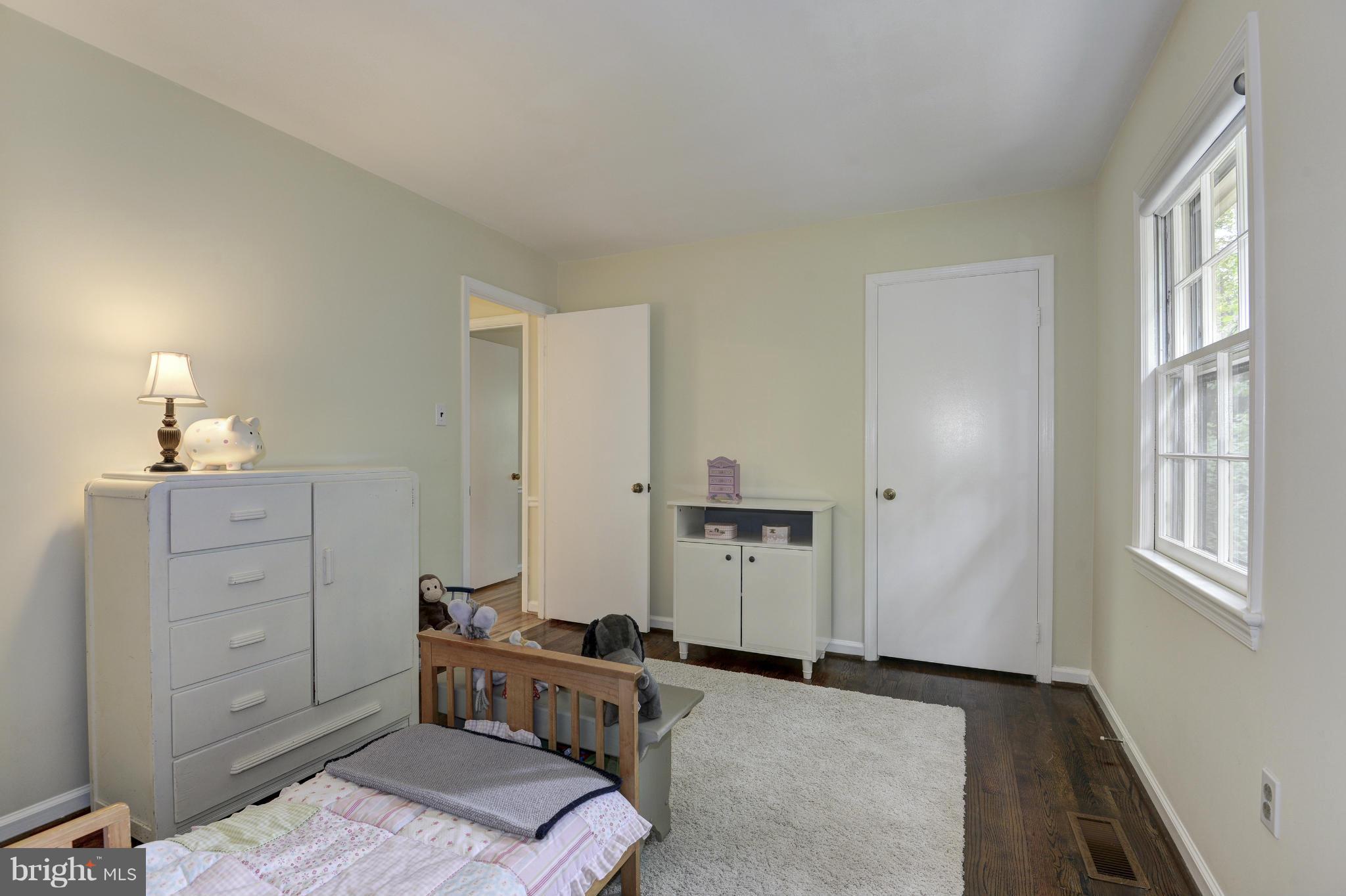 11809 Gregerscroft Road Potomac, MD 20854 - Photo 22 of 30 Bedroom #2 or MBR Sitting Room