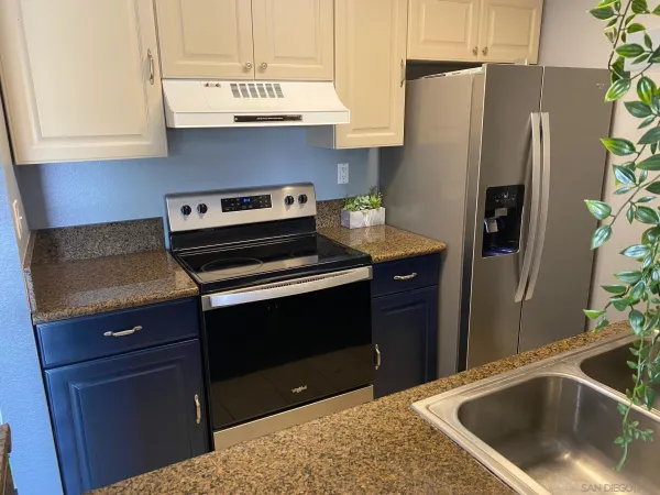 $3,300 | 6191 Rancho Mission Road, Unit 213, San Diego, CA 92108