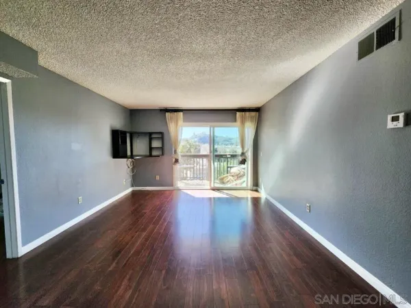 $3,300 | 6191 Rancho Mission Road, Unit 213, San Diego, CA 92108