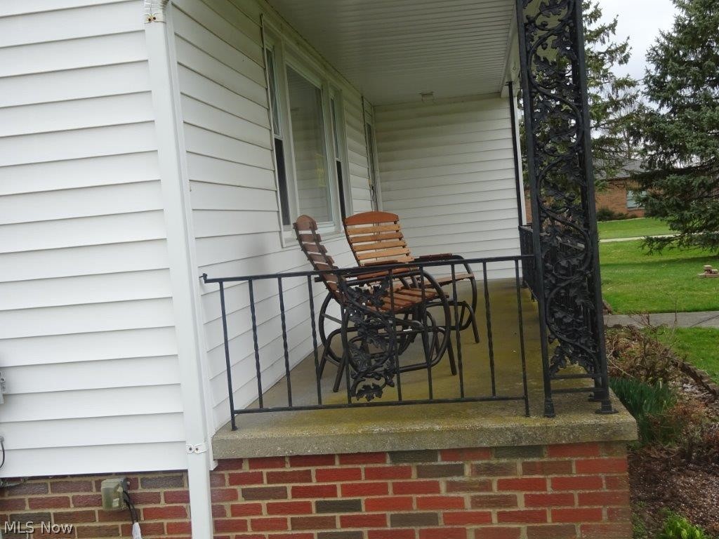 14219 Sprague Road Strongsville, OH 44136 - Photo 5 of 29 Gallery Image 5