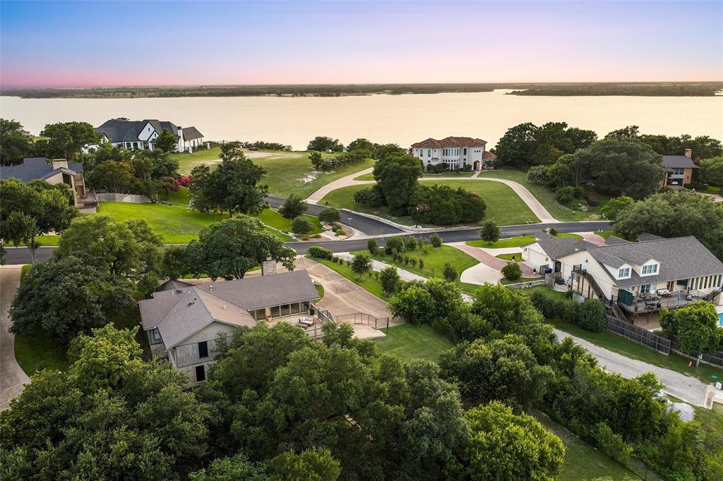 3341 North Ridge Drive Waco, TX 76710 - Photo 4 of 40