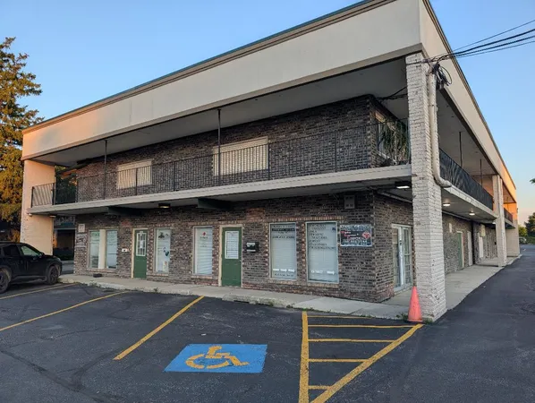 $1,350 | 7925 West 103rd Street, Unit 7, Palos Hills, IL 60465
