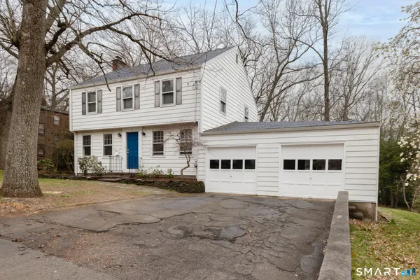 $599,000 | 14 Giles Street, Hamden, CT 06517