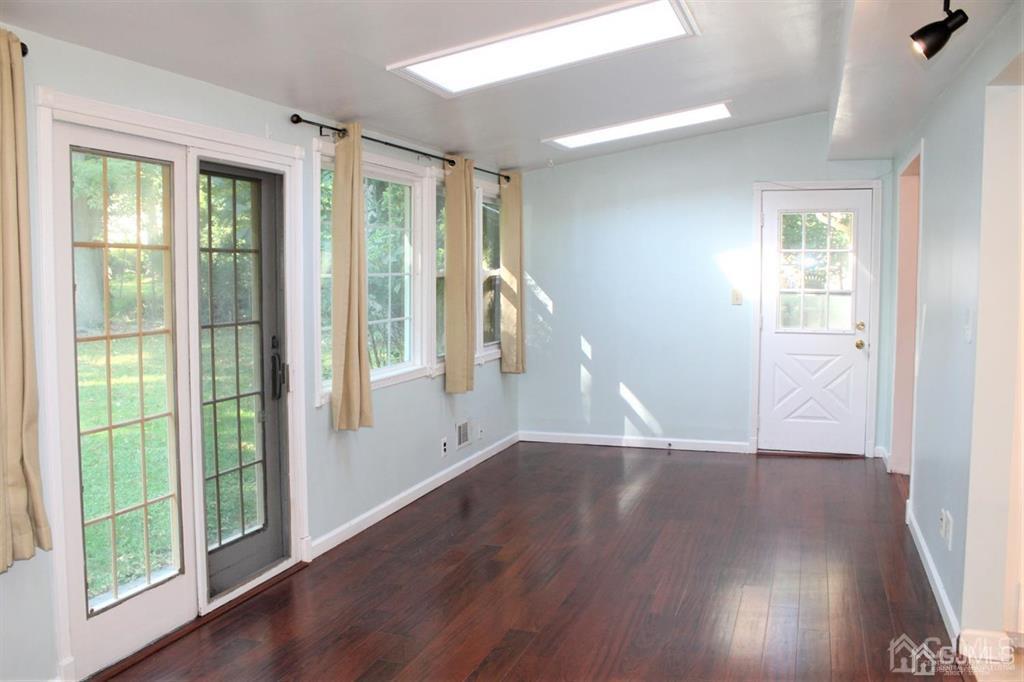 5 Nottingham Road Edison, NJ 08820 - Photo 15 of 29