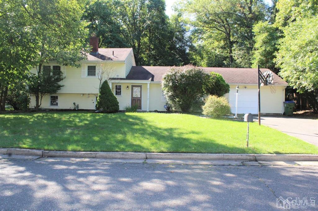 5 Nottingham Road Edison, NJ 08820 - Photo 2 of 29