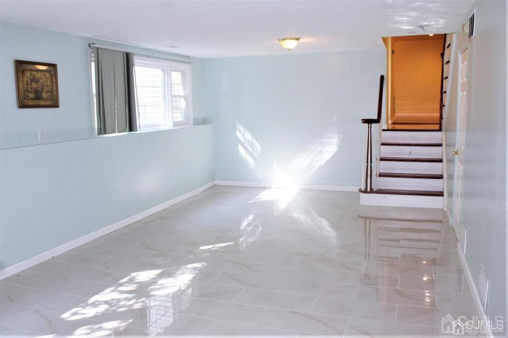 5 Nottingham Road Edison, NJ 08820 - Photo 25 of 29