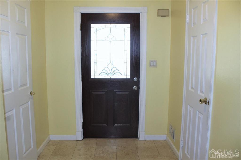 5 Nottingham Road Edison, NJ 08820 - Photo 5 of 29