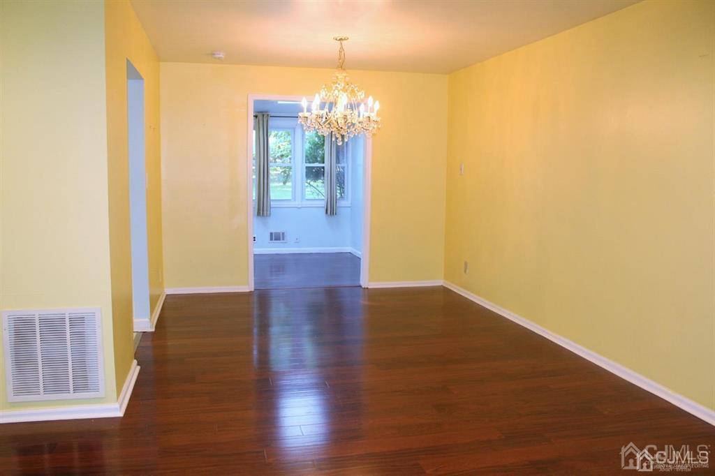 5 Nottingham Road Edison, NJ 08820 - Photo 7 of 29