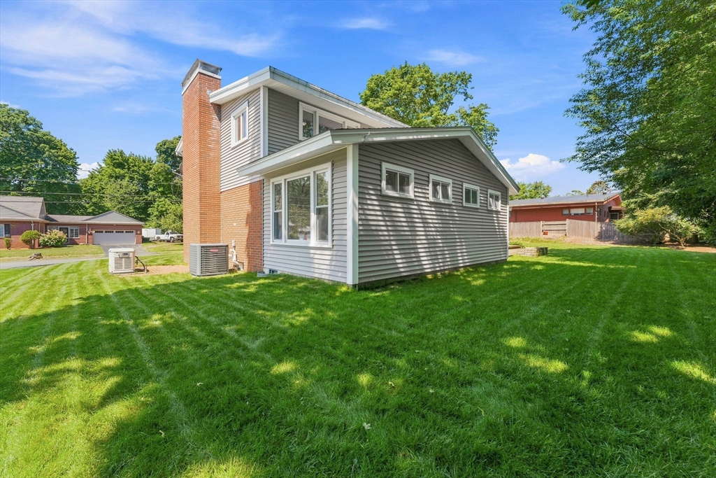 94 Florence Road Lowell, MA 01851 - Photo 38 of 41 Gallery Image 38