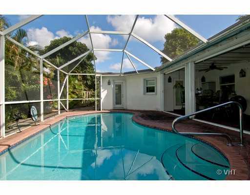 17733 Foxwood Way Boca Raton, FL 33487 - Photo 8 of 10 Additional Photo