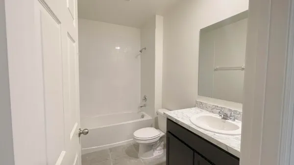 $2,600 | 9617 Potomac Drive, Fort Pierce, FL 34945