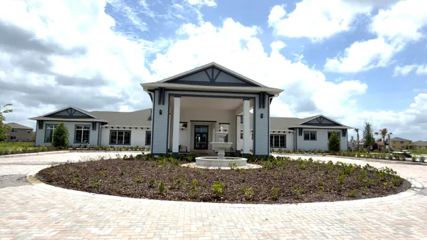 $2,600 | 9617 Potomac Drive, Fort Pierce, FL 34945