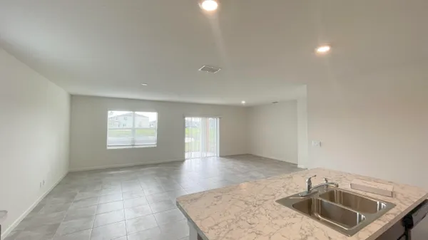 $2,600 | 9617 Potomac Drive, Fort Pierce, FL 34945