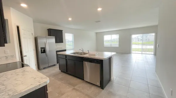 $2,600 | 9617 Potomac Drive, Fort Pierce, FL 34945