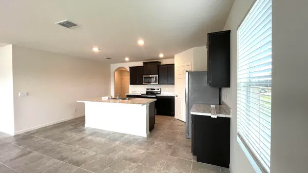 $2,600 | 9617 Potomac Drive, Fort Pierce, FL 34945