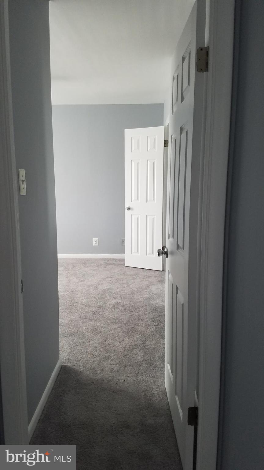 6230 Edsall Road, Unit 403 Alexandria, VA 22312 - Photo 9 of 11