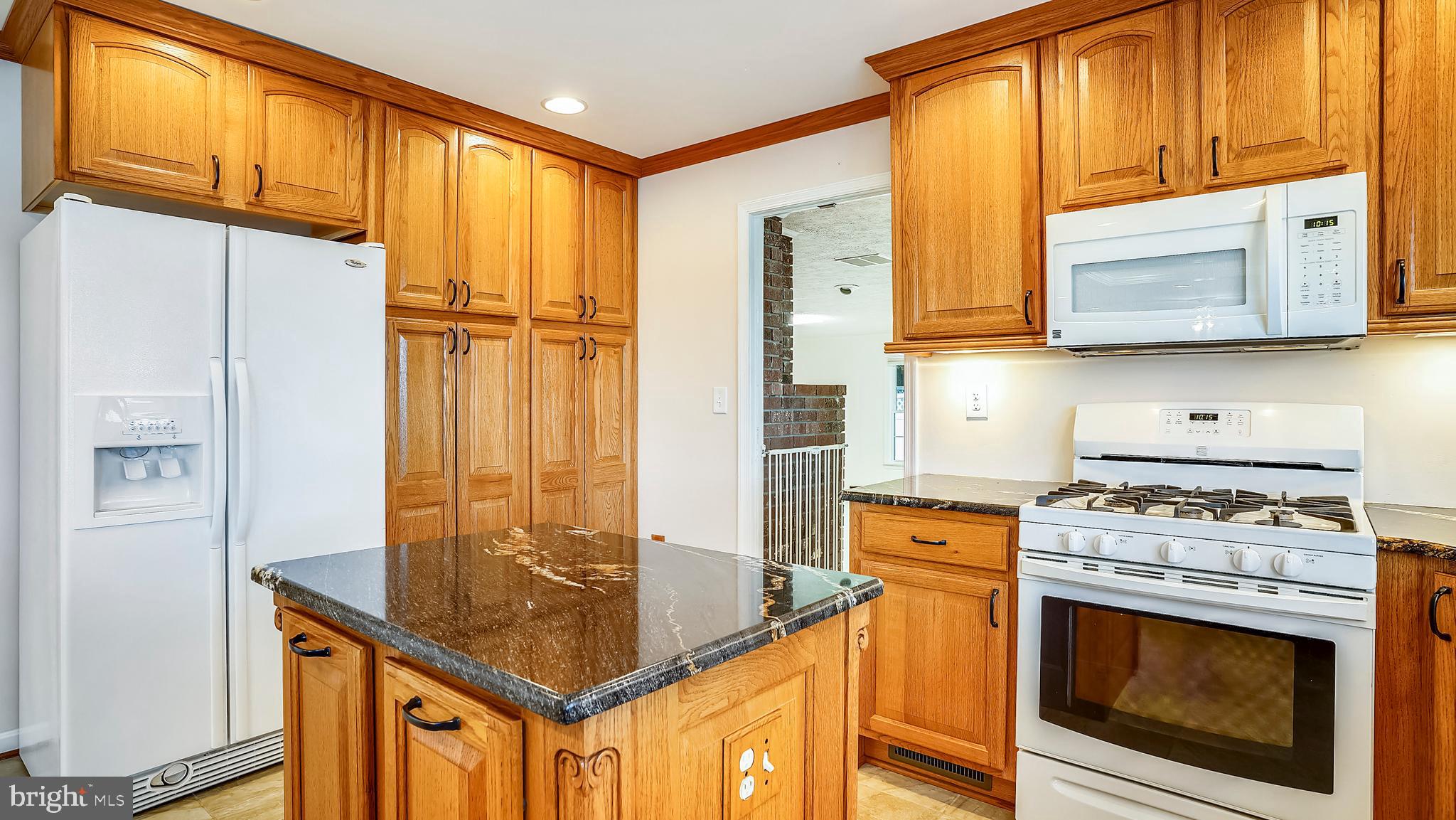 3142 Lookout Point Court Triangle, VA 22172 - Photo 13 of 76 Gallery Image 13