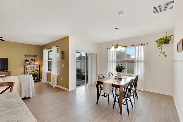 $2,400 | 10324 Geese Trail Circle, Sun City Center, FL 33573