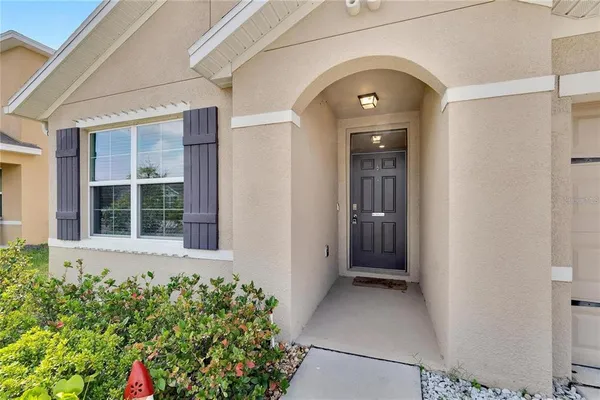 $2,400 | 10324 Geese Trail Circle, Sun City Center, FL 33573