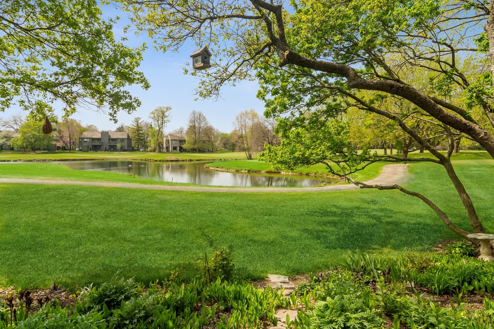 380 Shoreline Road Lake Barrington, IL 60010 - Photo 27 of 36