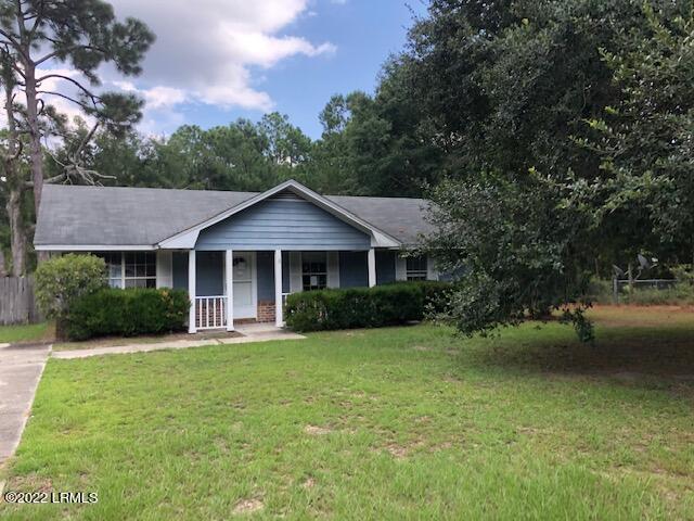 18 Robin Way Beaufort, SC 29907 - Photo 3 of 13 IMG_6418