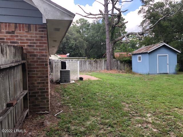 18 Robin Way Beaufort, SC 29907 - Photo 5 of 13 IMG_6427