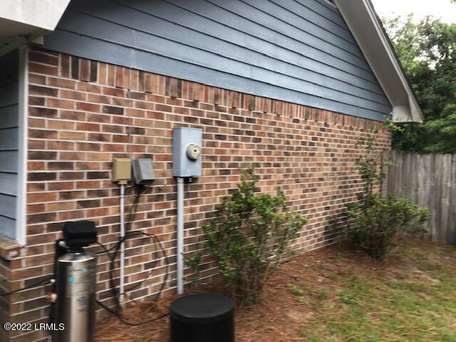 18 Robin Way Beaufort, SC 29907 - Photo 6 of 13 IMG_6426