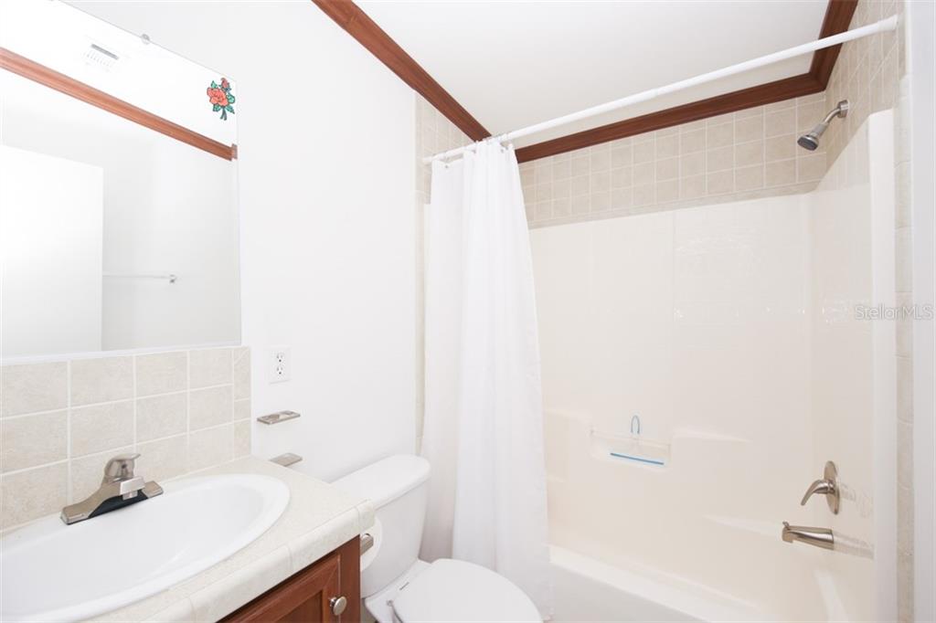 3644 Rossmere Road Port Charlotte, FL 33953 - Photo 18 of 40 Gallery Image 18