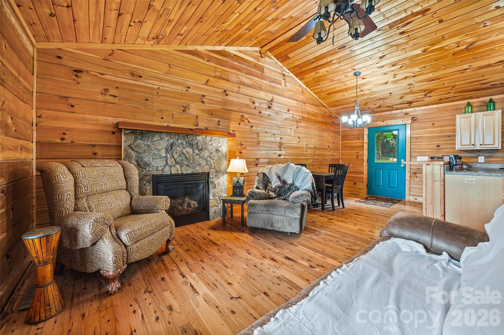 47 Killian Road Edgemoor, SC 29712 - Photo 4 of 23