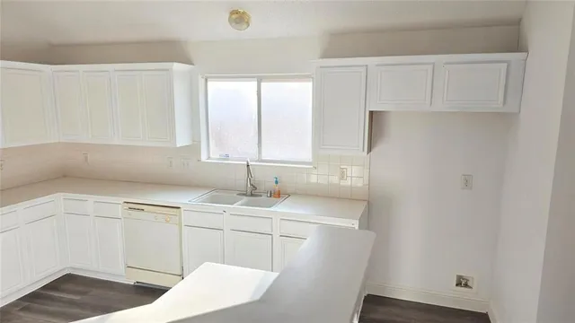 $2,299 | 2621 Ash Creek, Mesquite, TX 75181