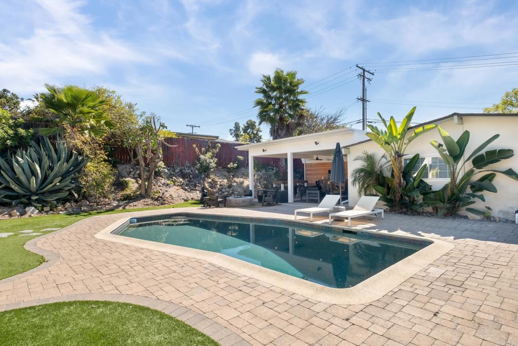 10274 Madrid Way Spring Valley, CA 91977 - Photo 24 of 50